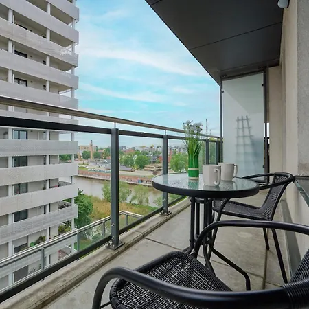 Апартаменты Odra Tower With Free Garage By Renters