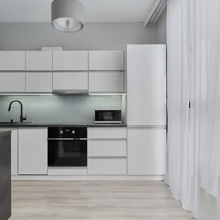 Odra Tower With Free Garage By Renters * 弗罗茨瓦夫