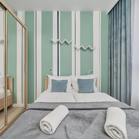 Odra Tower With Free Garage By Renters Вроцлав